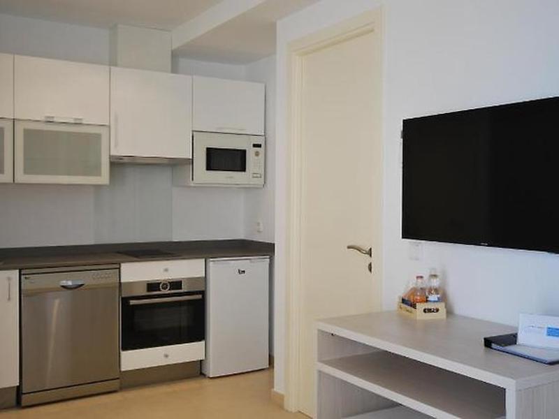 F2DE9E54D02220DC21817670EEE1CC5B