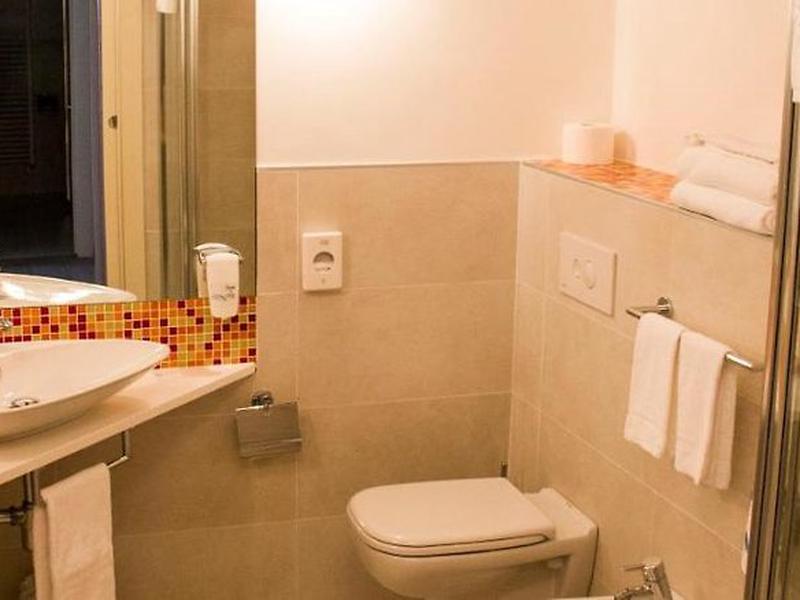 8FE09E4C14DFA906EB34A9F60F0D9590