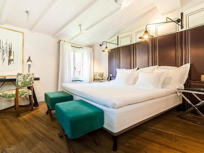 AB8B6699B17D7D68AD18873677ABEB13