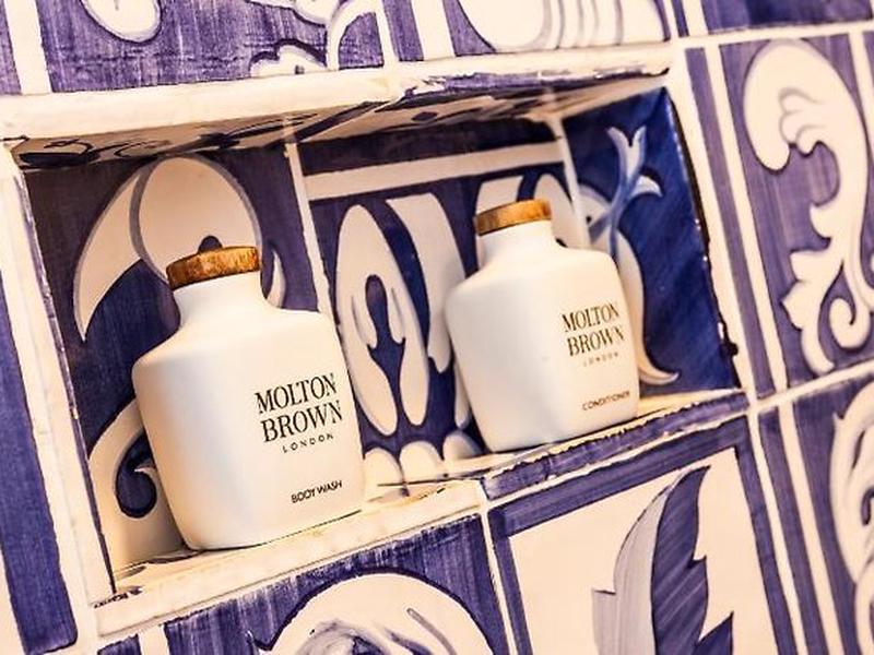 7068BF30724075A9FFC6DC02A3B60152