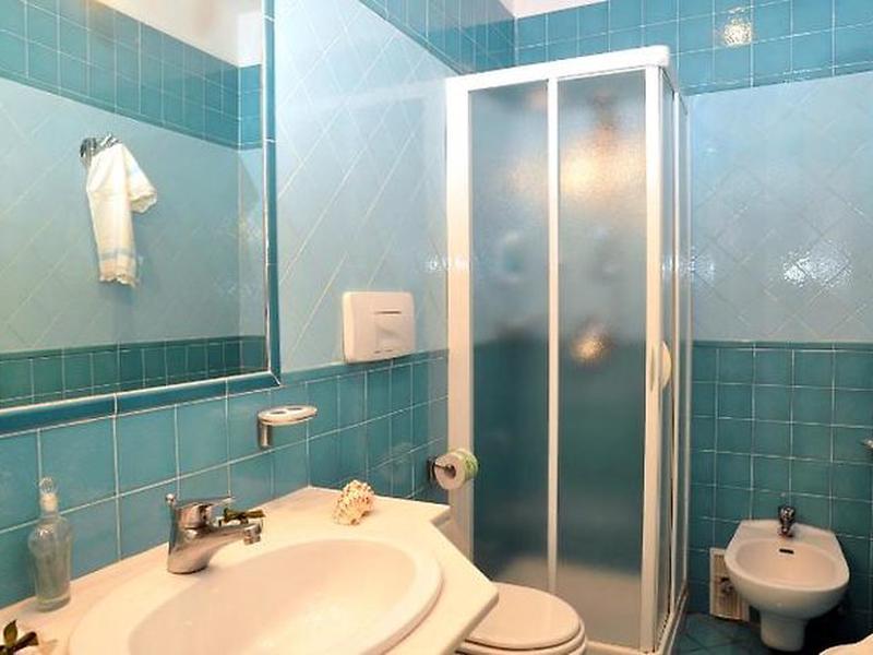 5BD352B1EE7B84D7842C546040D1DE57