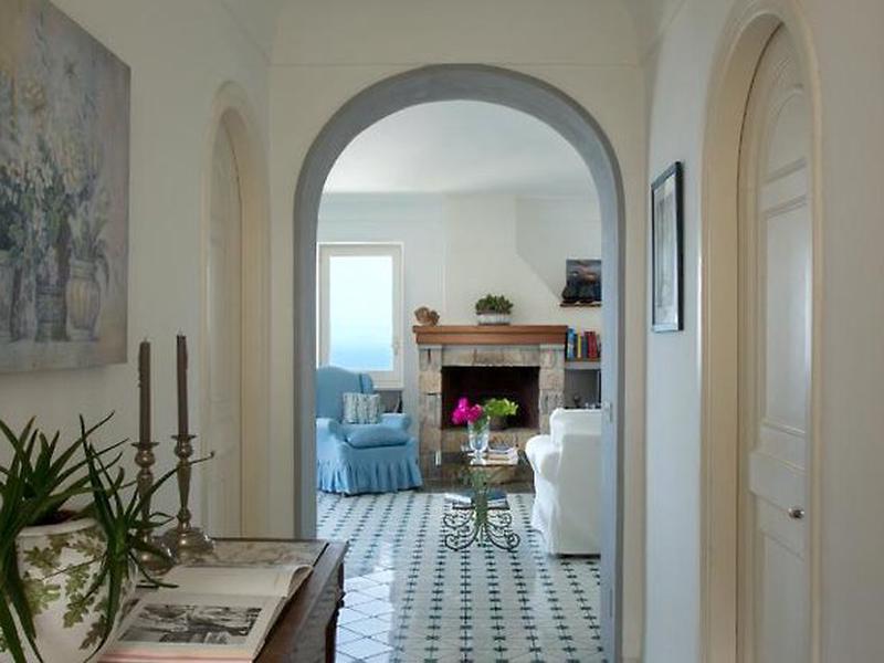 694CF79849E03D6BA702D5EC81ED3BEE