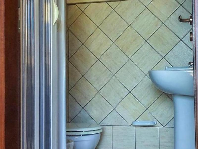 76A68F17E277D564696D9393DAB5A449