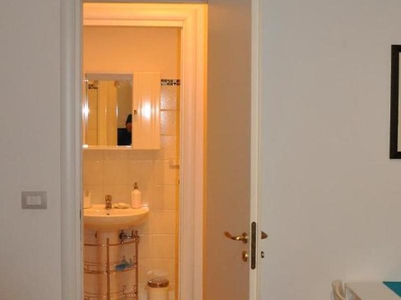 65EA96D23F5F77865B4819EBAB8BBE0B