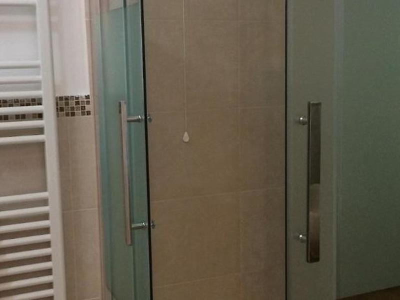 2143A90F8169C6FF29B859E8C570E38A