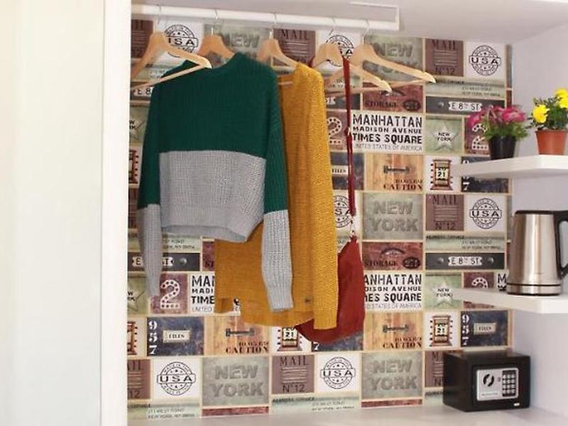 F5E6D40B1A4F8048A9EDB1A81EA0F893