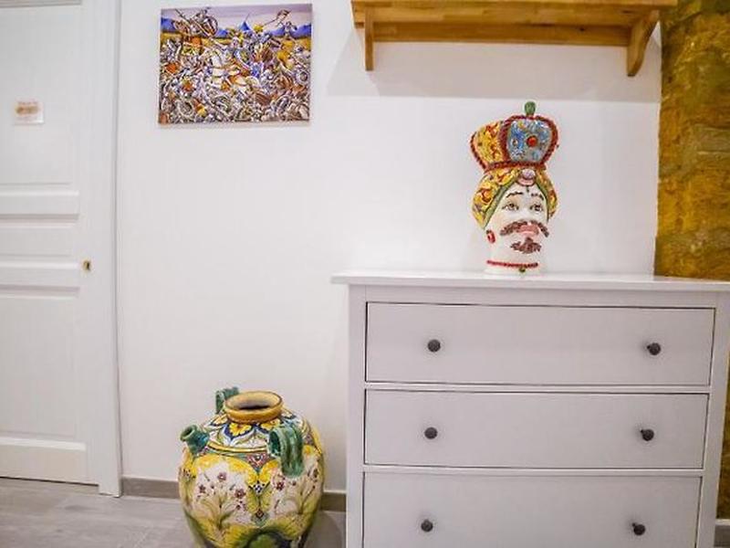 0C0FA64E93CF6B6100390E8D384BC7FB