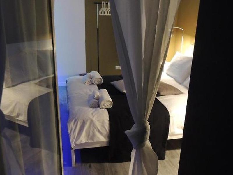 45550F01DB857D9CB0E50A92B15E4043