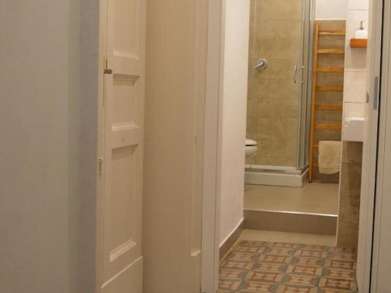 4B32F439D30B09C42B141FC48DE1D976