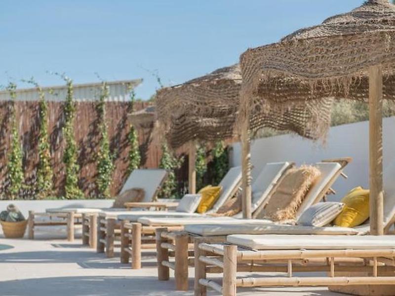 96B4BC27E2AA72D038B9F9E5F025FA64