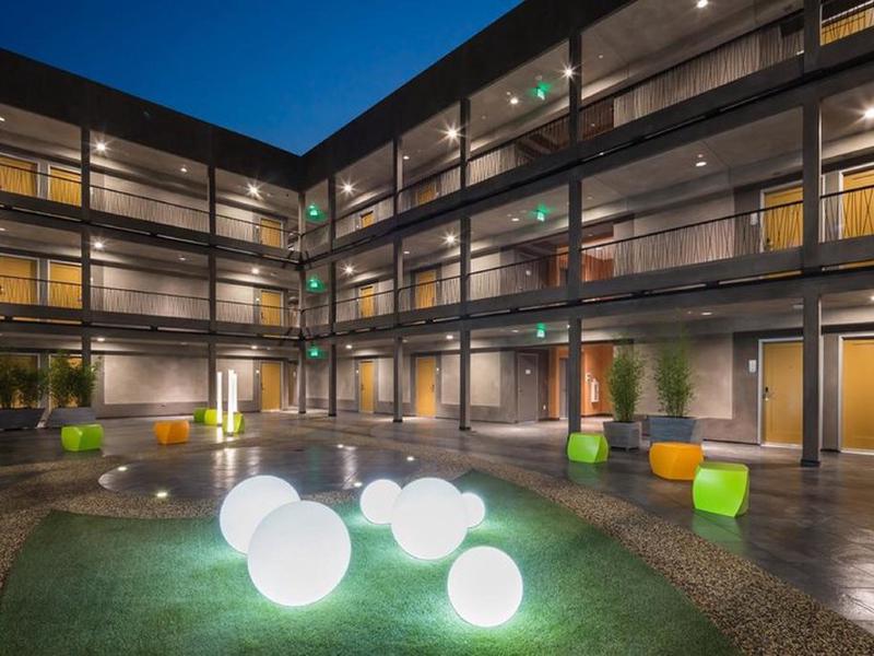 FE5AF77EE304600A0D759853D946A10D