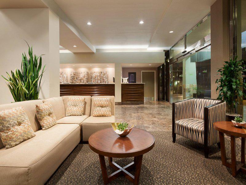 7569BB32FDFDF19F6B2FEC3859E32C71