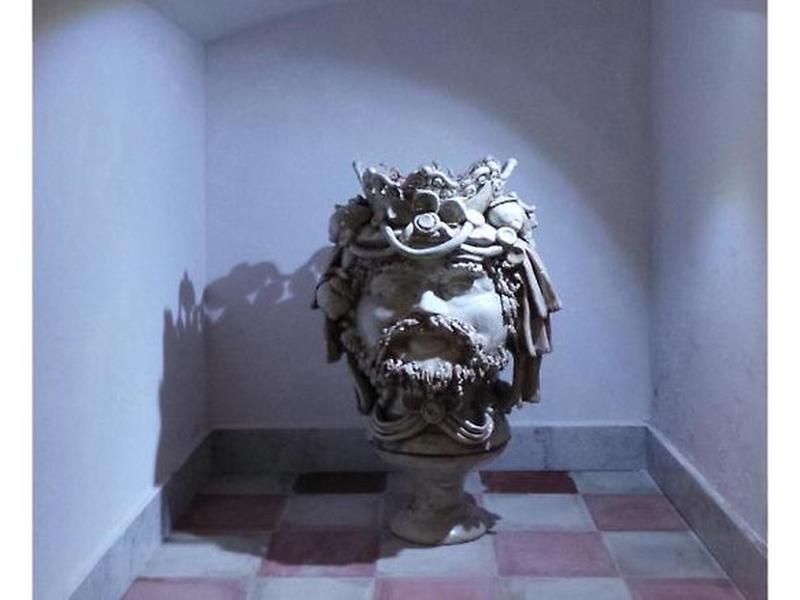 E3FEAB6C672A7127F093F58286354B17