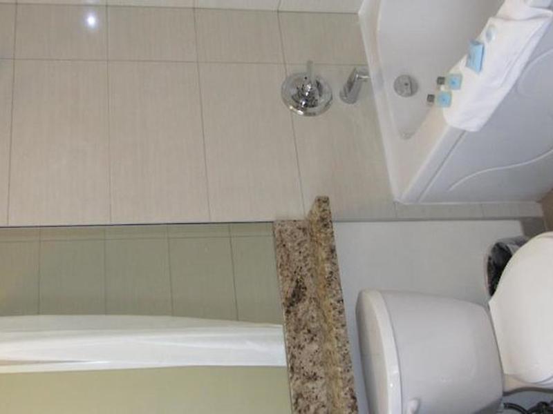 5F18730BF6BD314DB490A34C88B3A2B9