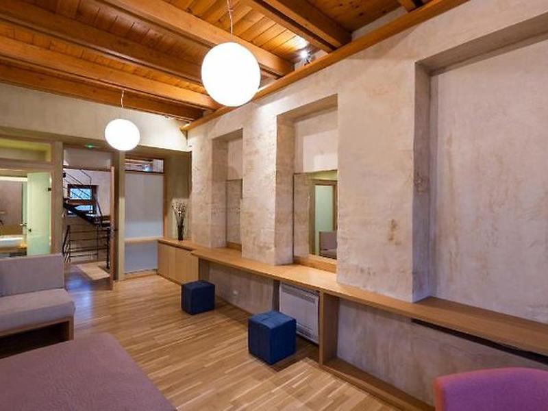 F72590398F46806B06C49AFD9CD30CFB