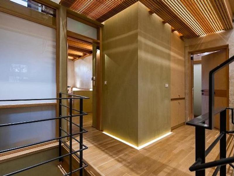 11F77A9A05E1E4B917353DBEF96530AD