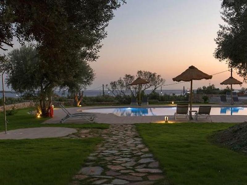 E8876F74243A0EFF8065C5EB783965A9