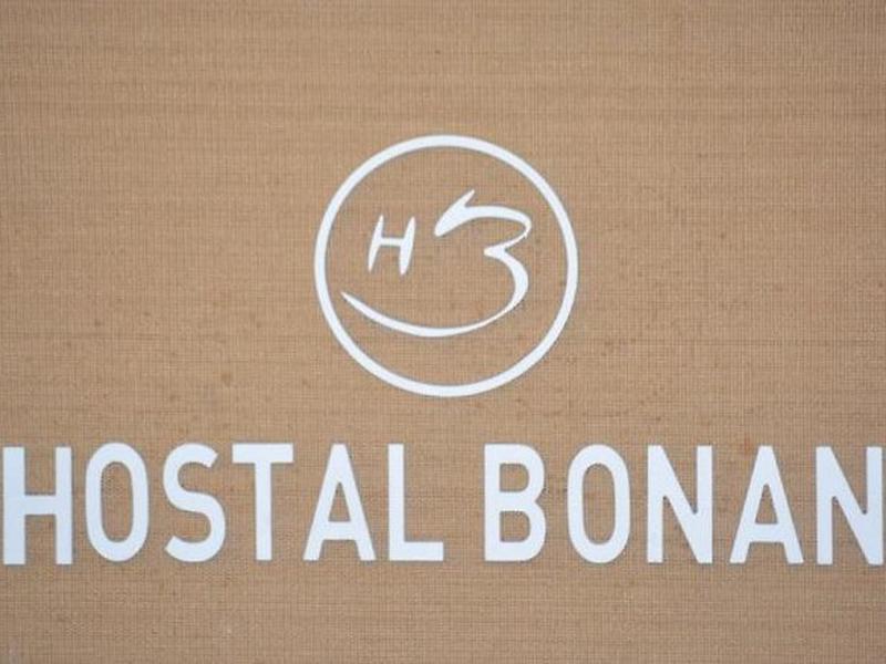 1E4C7AF21887FE7F17FF50D3D2B752E9