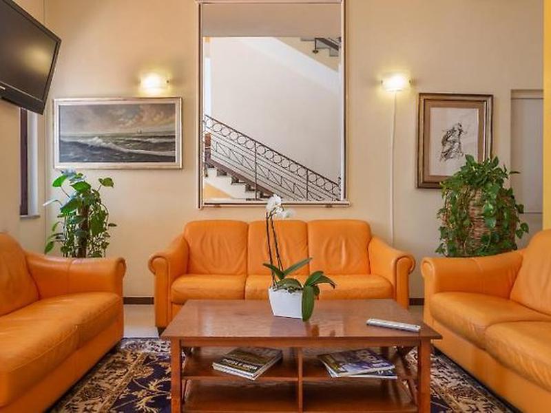 85B3A8A2B3B7BB42BC71E954503272CD