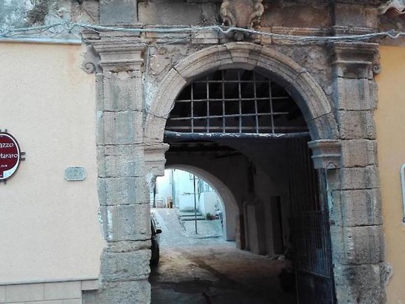 F035B1D5FABAED4D31A49C82F27FBF69