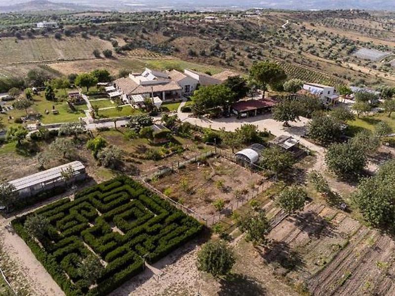 4E3A1043E20FC782E36857CAD9BF264A