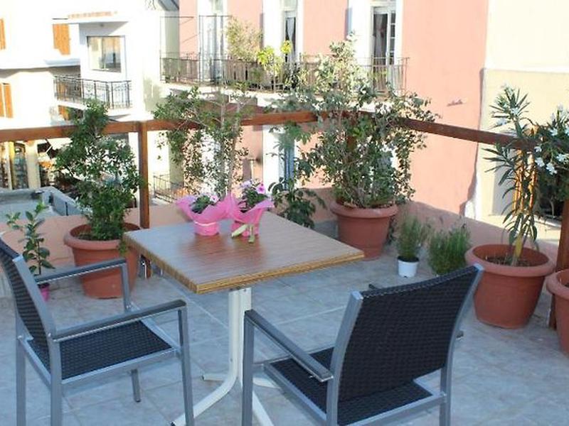 F141F5946BEF009B11AA3F5A83F5741E