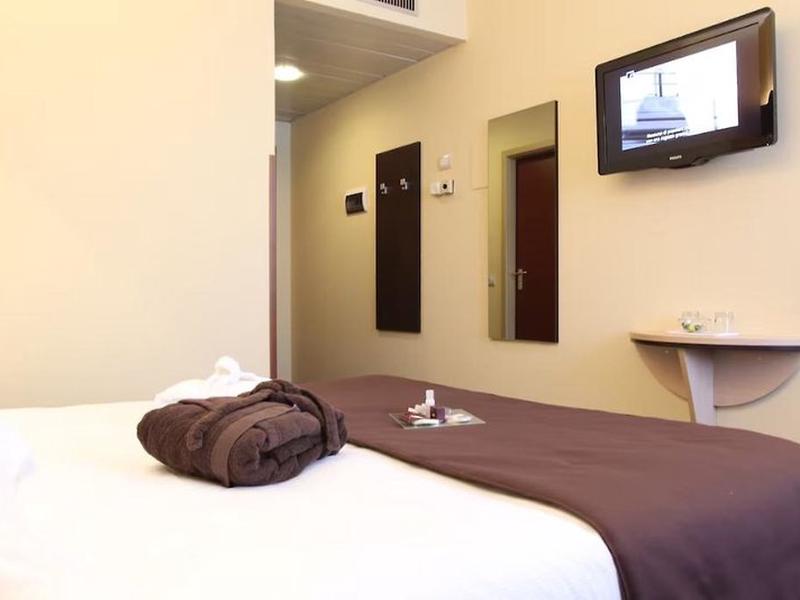 6696470857AD6D1A5C2D35D59F368D2F