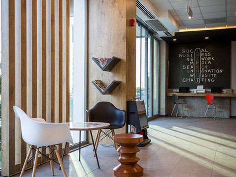 BD694CB58C86C4219799786BB20F8ACC