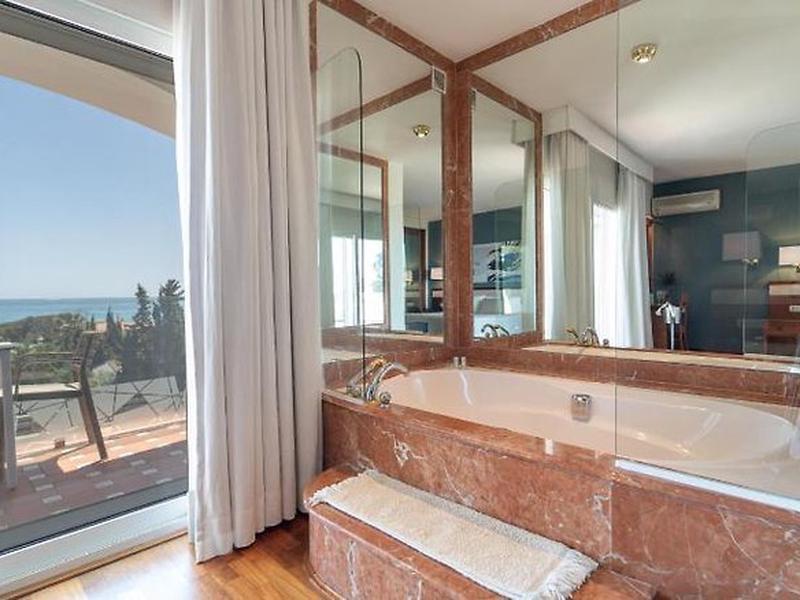 6440762F91E4033B11A395420B60AE1B