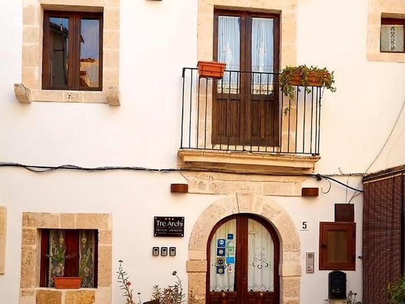 0D22D07AC2EE659CF52C5D9421C24B06