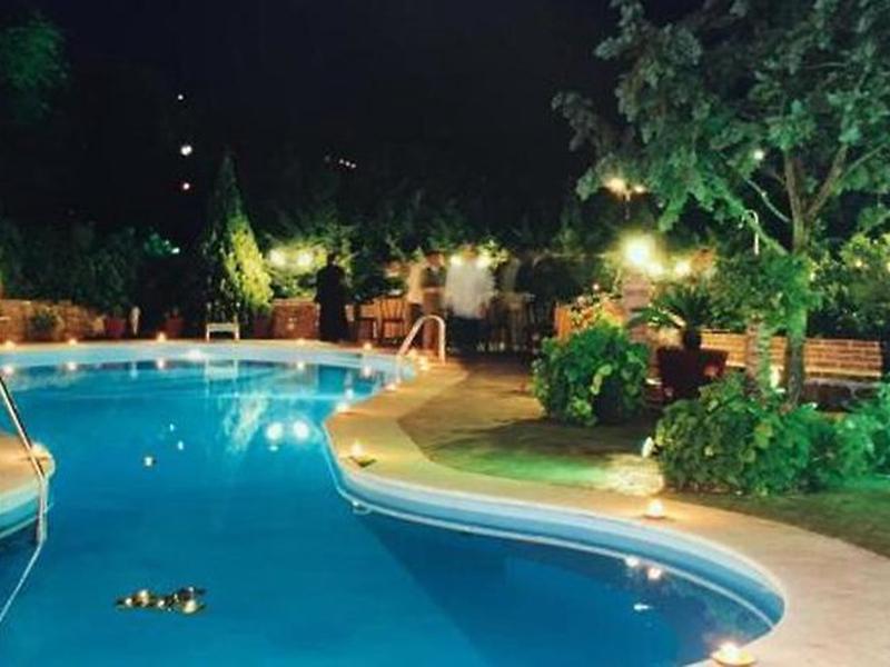 F571429481EDFEA1D6AE4C8D14B0AB58