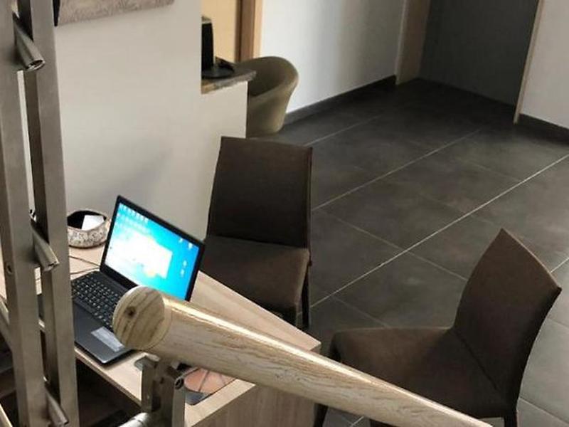 30F2691CB08D1E142D1E19518B8839CC