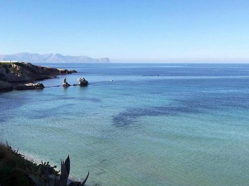 1DB2F40387D263E31E402BD28A4EA706