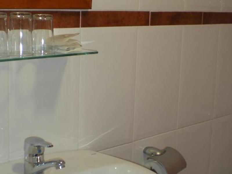 34A3162E069A9CC139821BB6820C6DF2