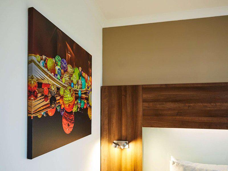 EA140D8836F6F4C130DF907C0426F5D1