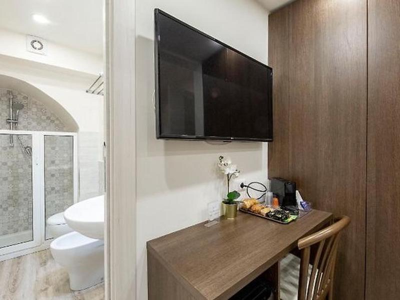 E57169E046E4F944ACF6DB241064575F