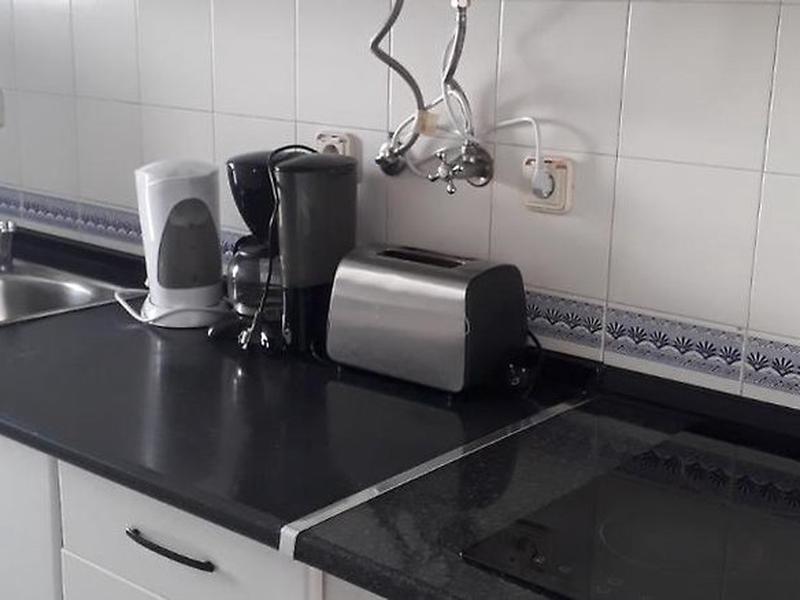 250B3CDF7BD77A096D74DC9E3FAB5335