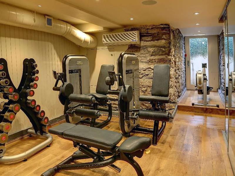 C06904C35CA1940442F5B7629EE603F3