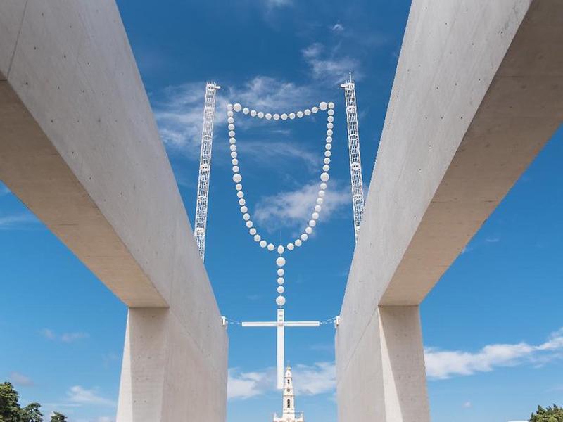 21BF1326FE672498EE35E65BB8144DCF