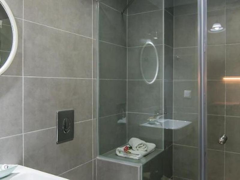 70F926D7B3B07B2C6C871A17F21C4FB3