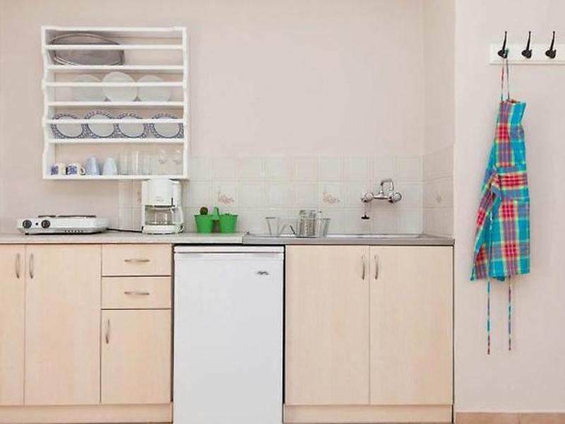 6904FD7629F412A67D423354EB4CAA3B