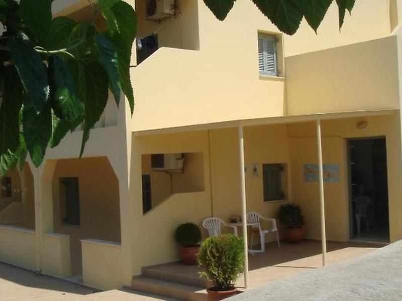 97F6C2436880D4CA22935DEEA4241711