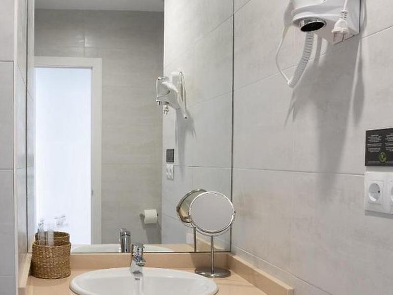 6400C14451E66AE502EA1FE3D4D77288