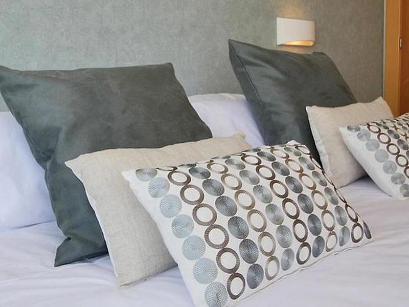 BF8CA5D7CC0ADAA17389C905C94D809D