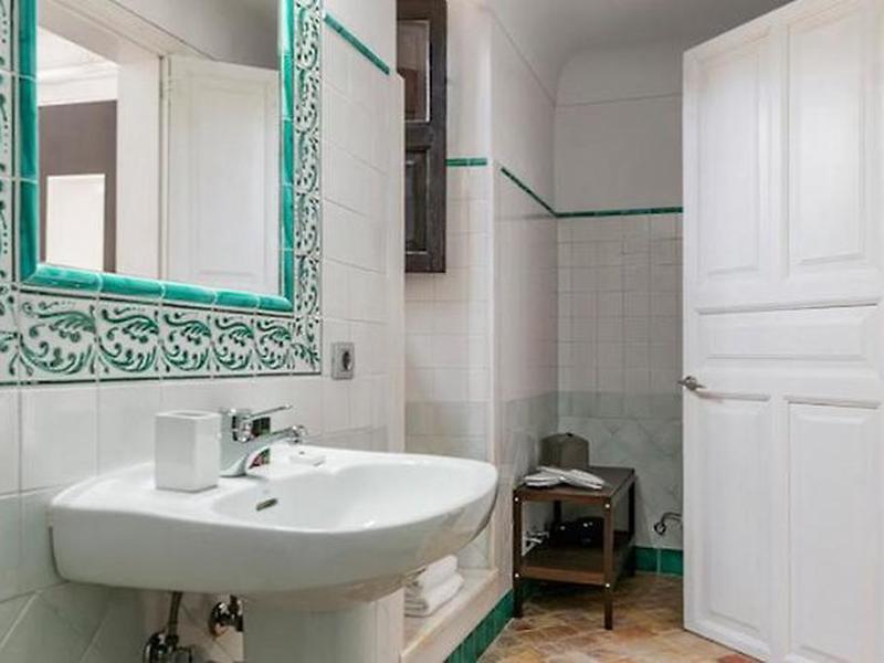 C6A489CB2C3B8A24421ABF865C6B35EF