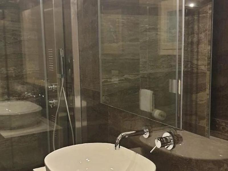 456F7CD5C2B3B5C38FE7CA27C789218C