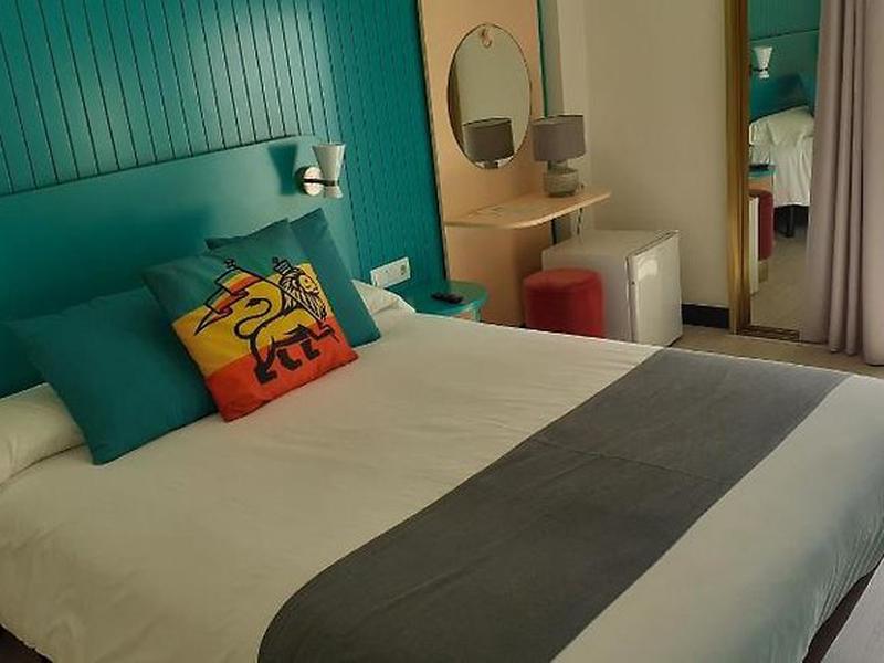 3DD304792BBC17533179019A70242738