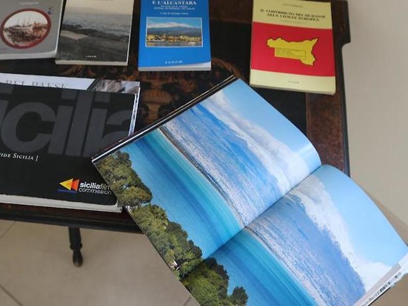 EBC0F512CD423A44BFC15A0A967E1205