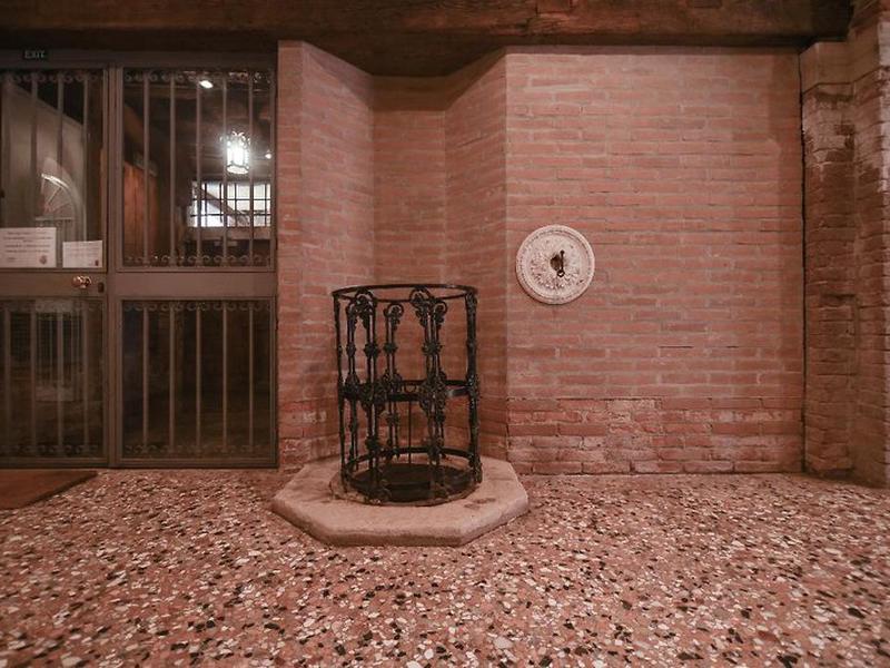 146B1AE521FE9081198AAF8B896E9748