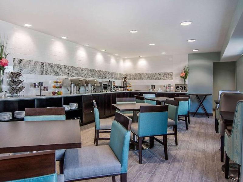 ACF6D63421C038A018775FAFAA193FA7